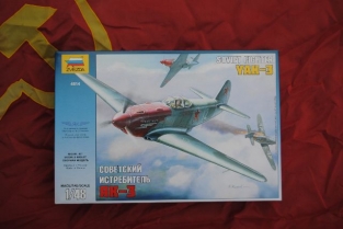 ZVE4814  YaK-3 Soviet Fighter